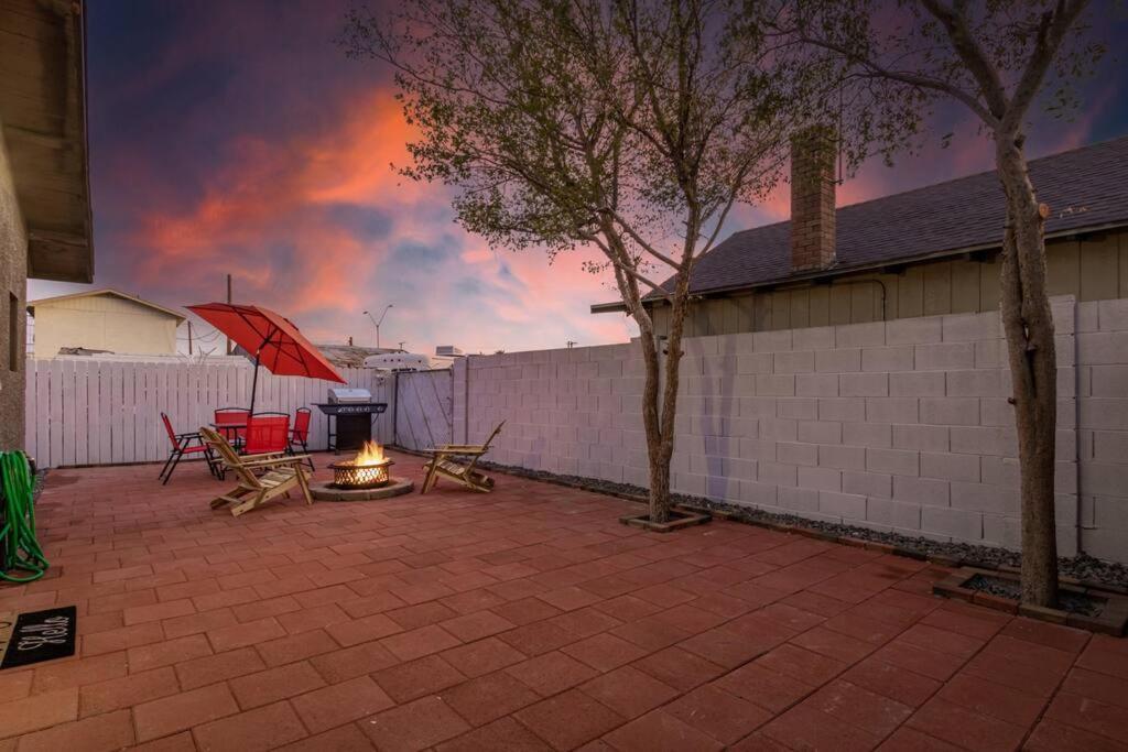 Apartment Your Downtown With Amenities Unit B *